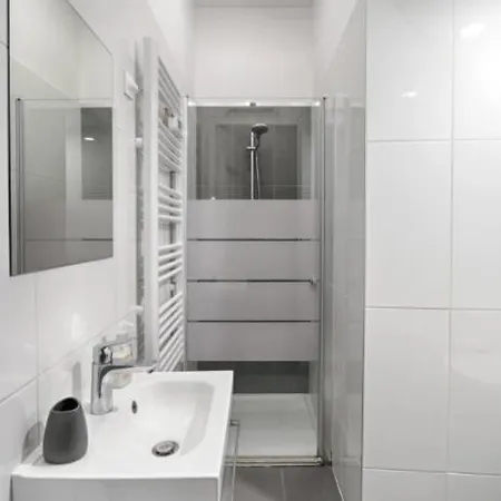 Apartment Fantin Latour Confortable 2p Seine Et Tour Eiffel *